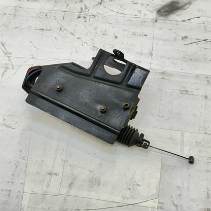 2016 CAN-AM SPYDER RT ACTUATOR LATCH RELEASE POWER BRACKET MOUNT SUPPORT STOCK