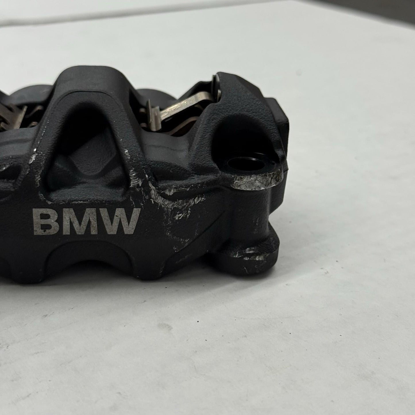 2020 - 2025 BMW S1000RR FRONT BRAKE CALIPER SET LEFT RIGHT BRAKING UNIT STOCK