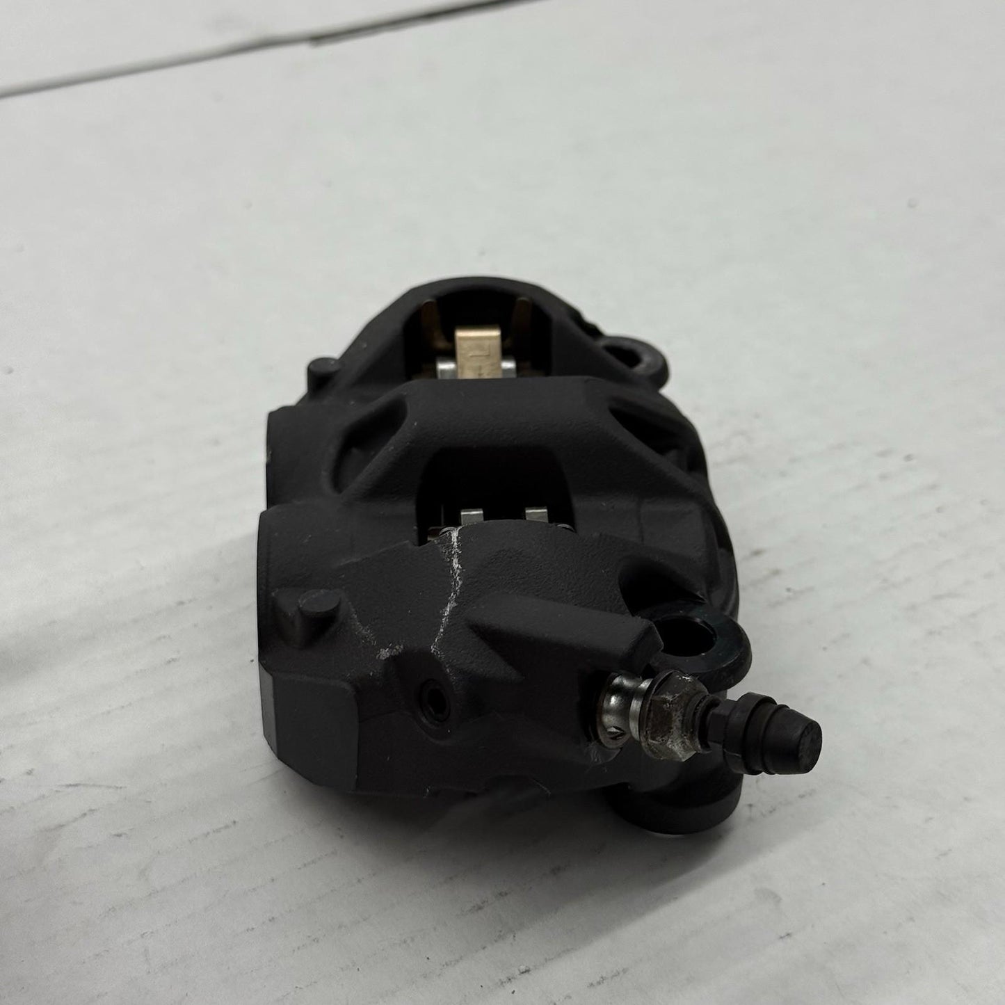 2020 - 2025 BMW S1000RR FRONT BRAKE CALIPERS NISSIN LEFT RIGHT STOCK BLACK