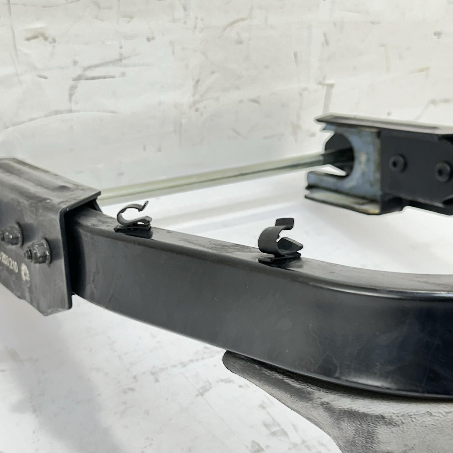 2016 CAN-AM SPYDER RT REAR TRAILER HITCH AXLE BOLT BACK TOWING FRAME FENDER