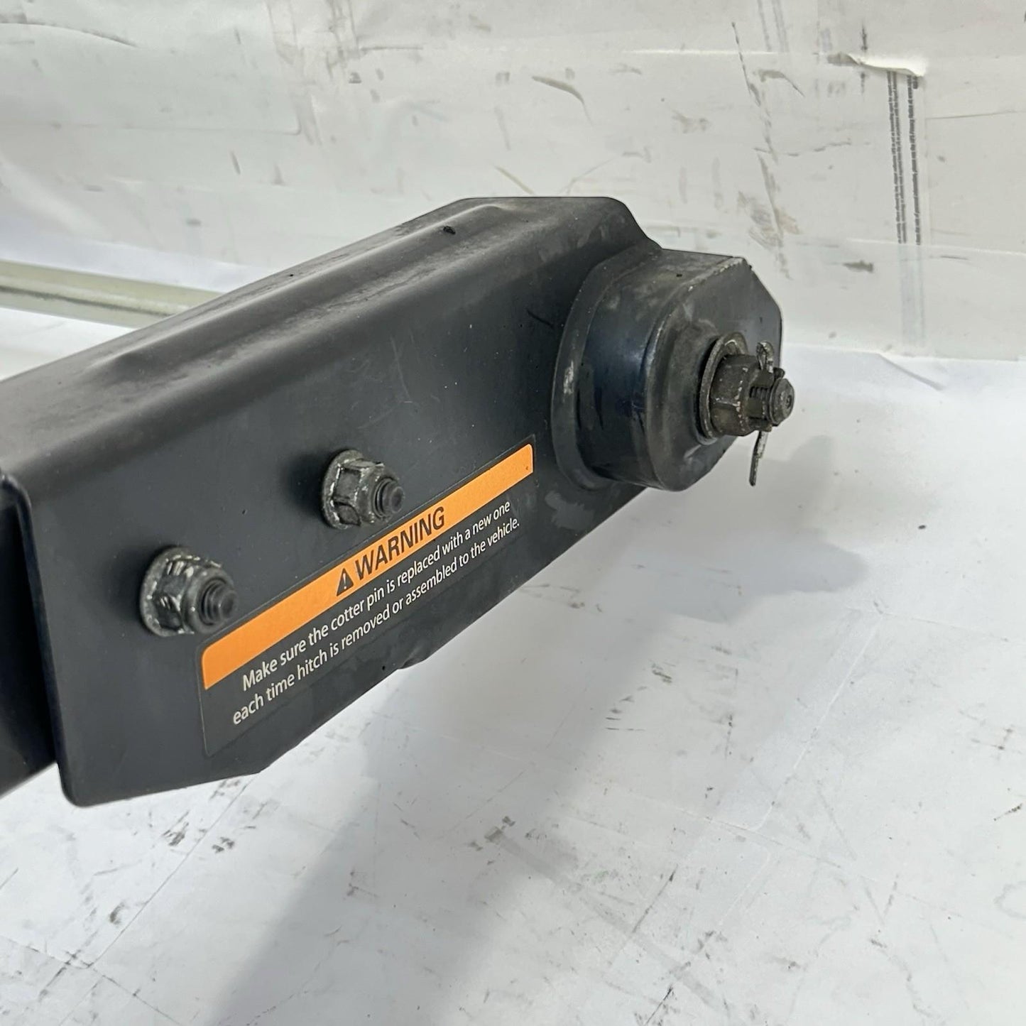 2016 CAN-AM SPYDER RT REAR TRAILER HITCH AXLE BOLT BACK TOWING FRAME FENDER