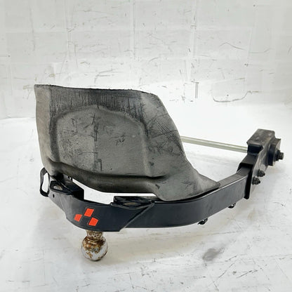 2016 CAN-AM SPYDER RT REAR TRAILER HITCH AXLE BOLT BACK TOWING FRAME FENDER