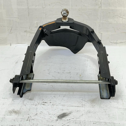 2016 CAN-AM SPYDER RT REAR TRAILER HITCH AXLE BOLT BACK TOWING FRAME FENDER