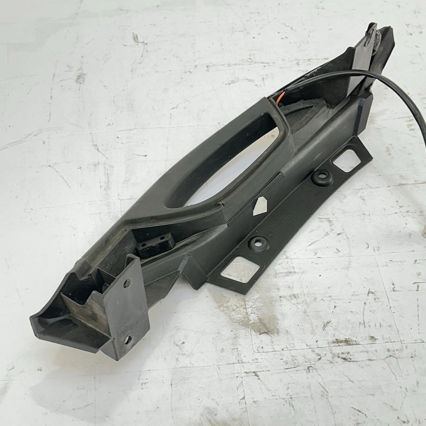 2016 CAN-AM SPYDER RT REAR PASSENGER GRAB HANDLE HEATED LEFT SIDE