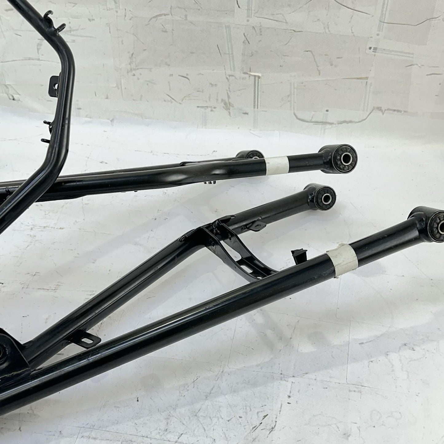 2016 CAN-AM SPYDER RT LEFT SIDE CONTROL ARM WHEEL HUB RIM DRIVE SENSOR