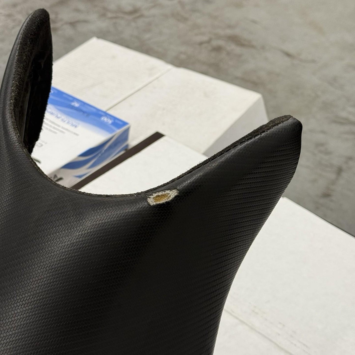 2010 – 2014 Victory Cross Roads SEAT Front Driver Rear Passenger 5438107 BLACK