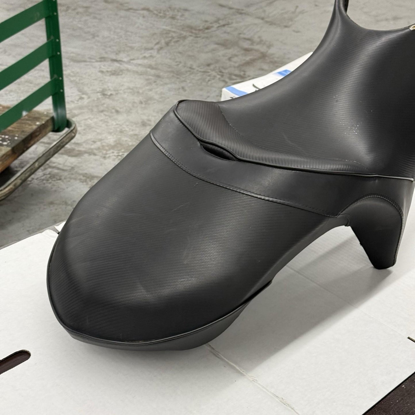 2010 – 2014 Victory Cross Roads SEAT Front Driver Rear Passenger 5438107 BLACK