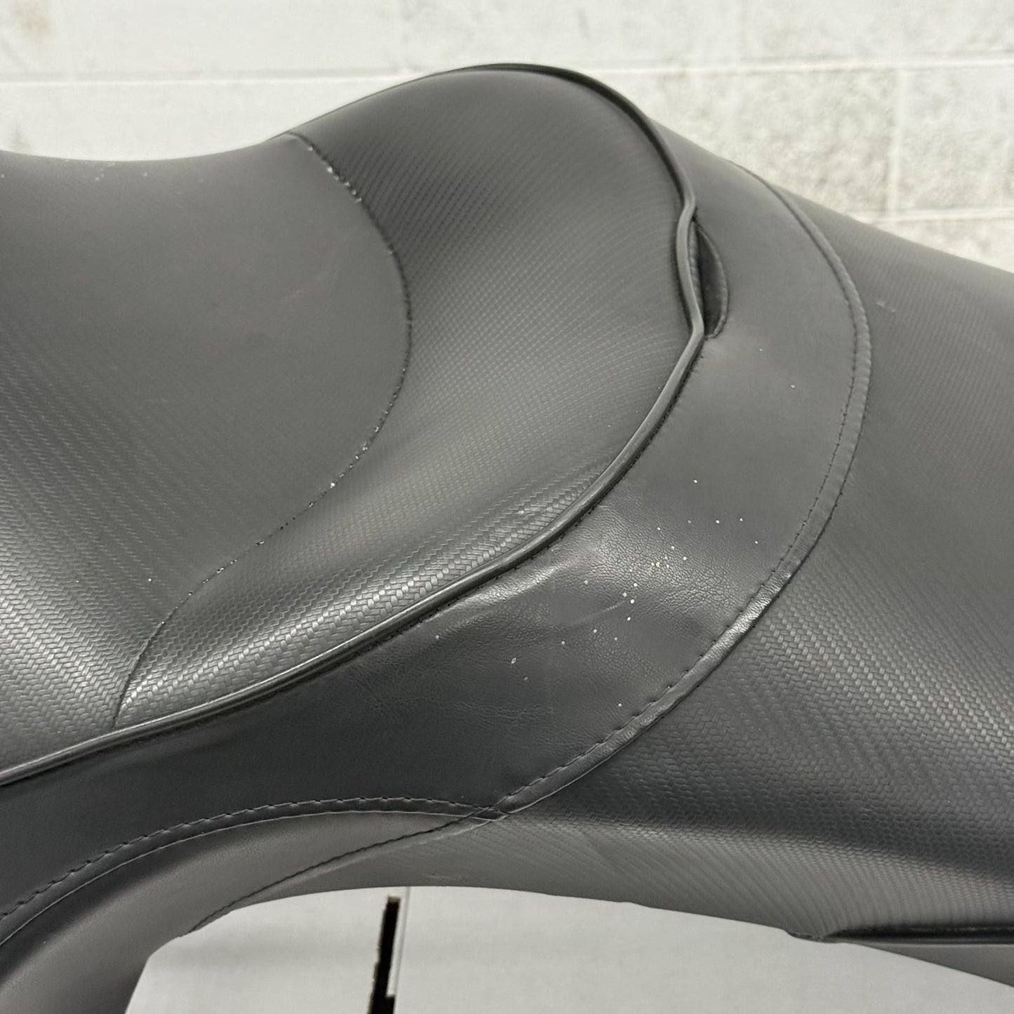 2010 – 2014 Victory Cross Roads SEAT Front Driver Rear Passenger 5438107 BLACK