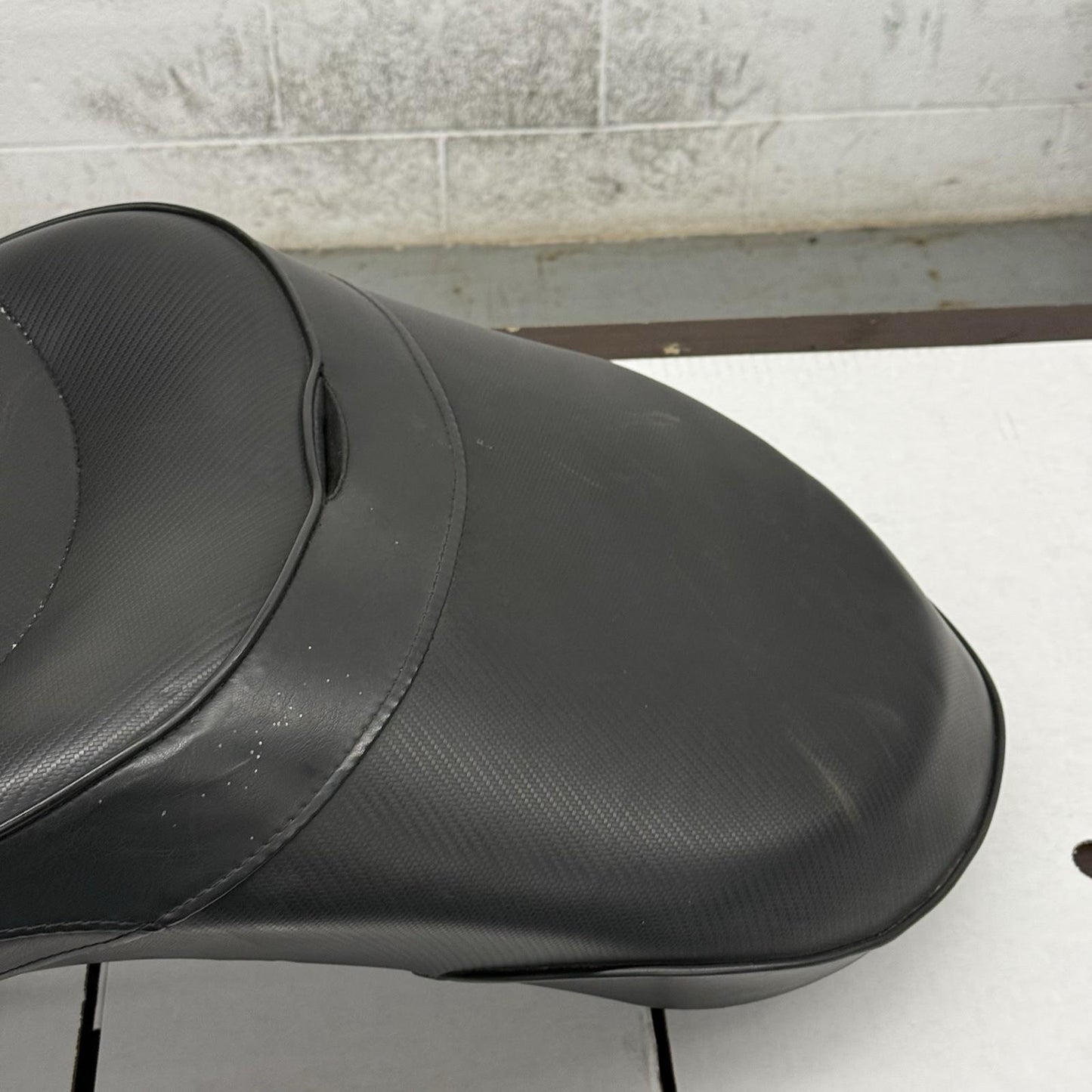 2010 – 2014 Victory Cross Roads SEAT Front Driver Rear Passenger 5438107 BLACK
