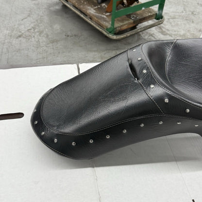 2010 - 2014 VICTORY CROSS COUNTRY SEAT FRONT DRIVER REAR BLACK LEATHER 5438107