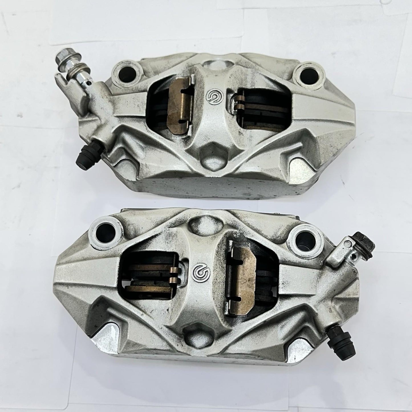 2011 - 2026 SUZUKU GSXR 600 GSXR 750 FRONT BRAKE CALIPERS LEFT RIGHT SET PAIR