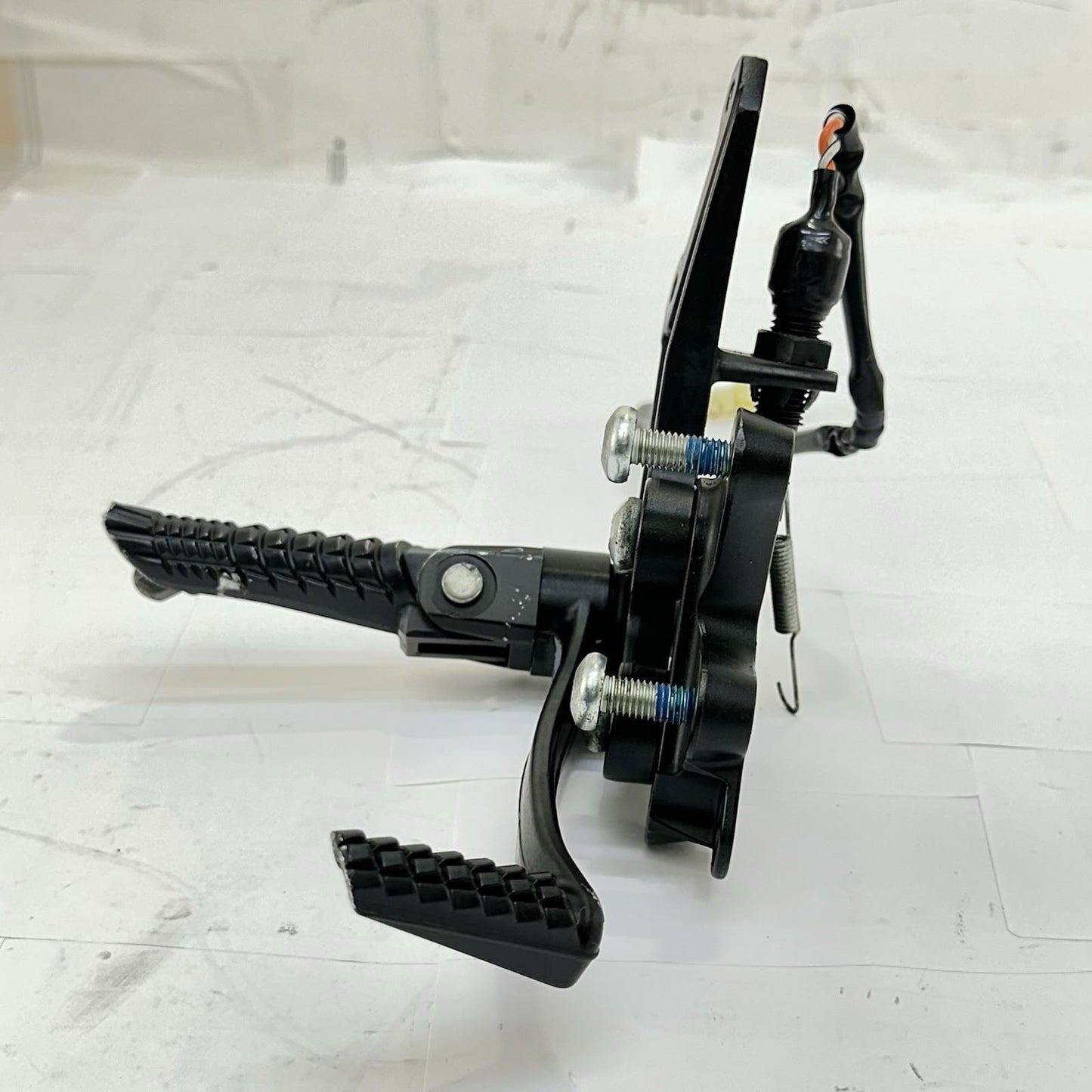 2011 - 2026 SUZUKU GSXR 600 GSXR 750 REARSET BRAKE LEVER FOOT REST LEFT RIGHT