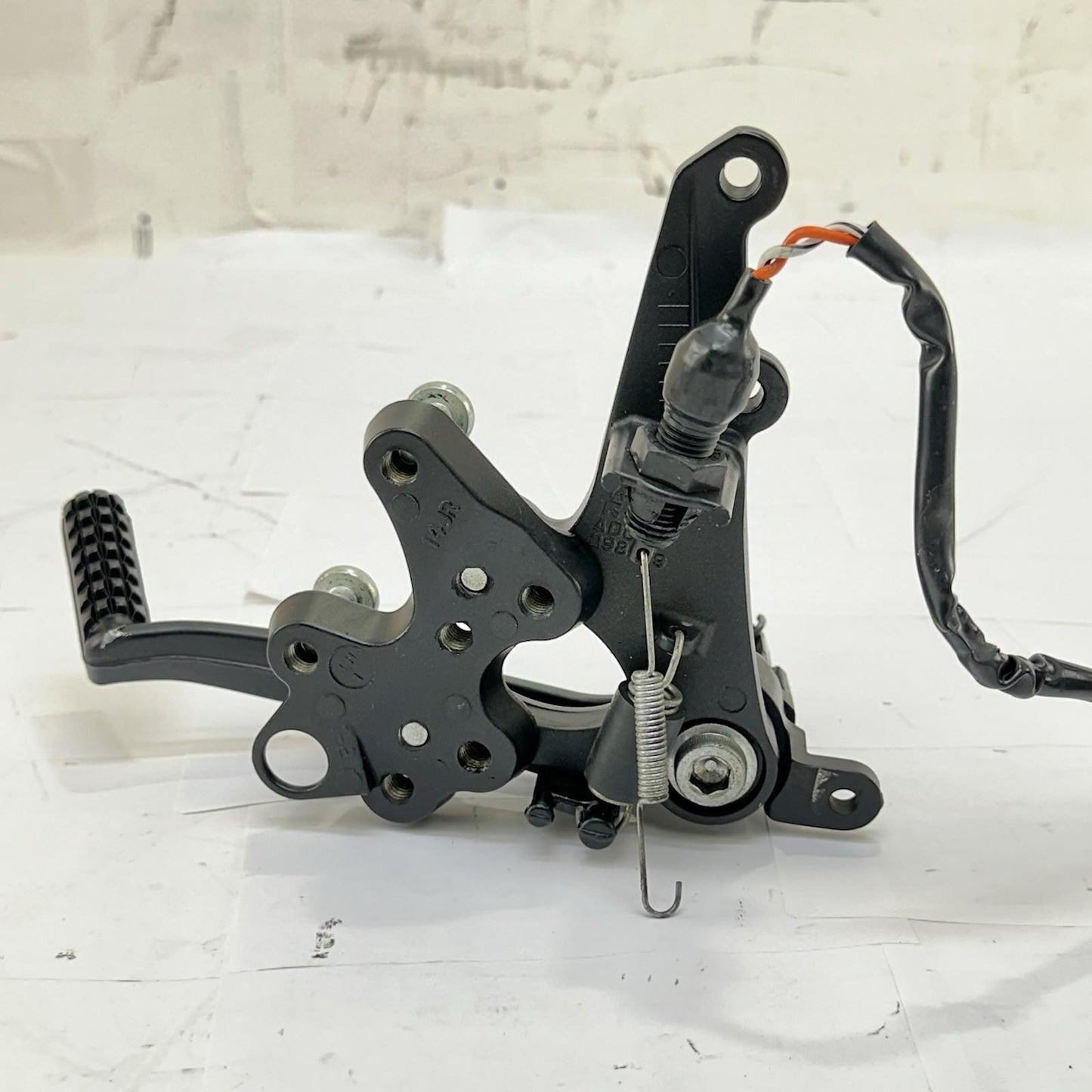2011 - 2026 SUZUKU GSXR 600 GSXR 750 REARSET BRAKE LEVER FOOT REST LEFT RIGHT