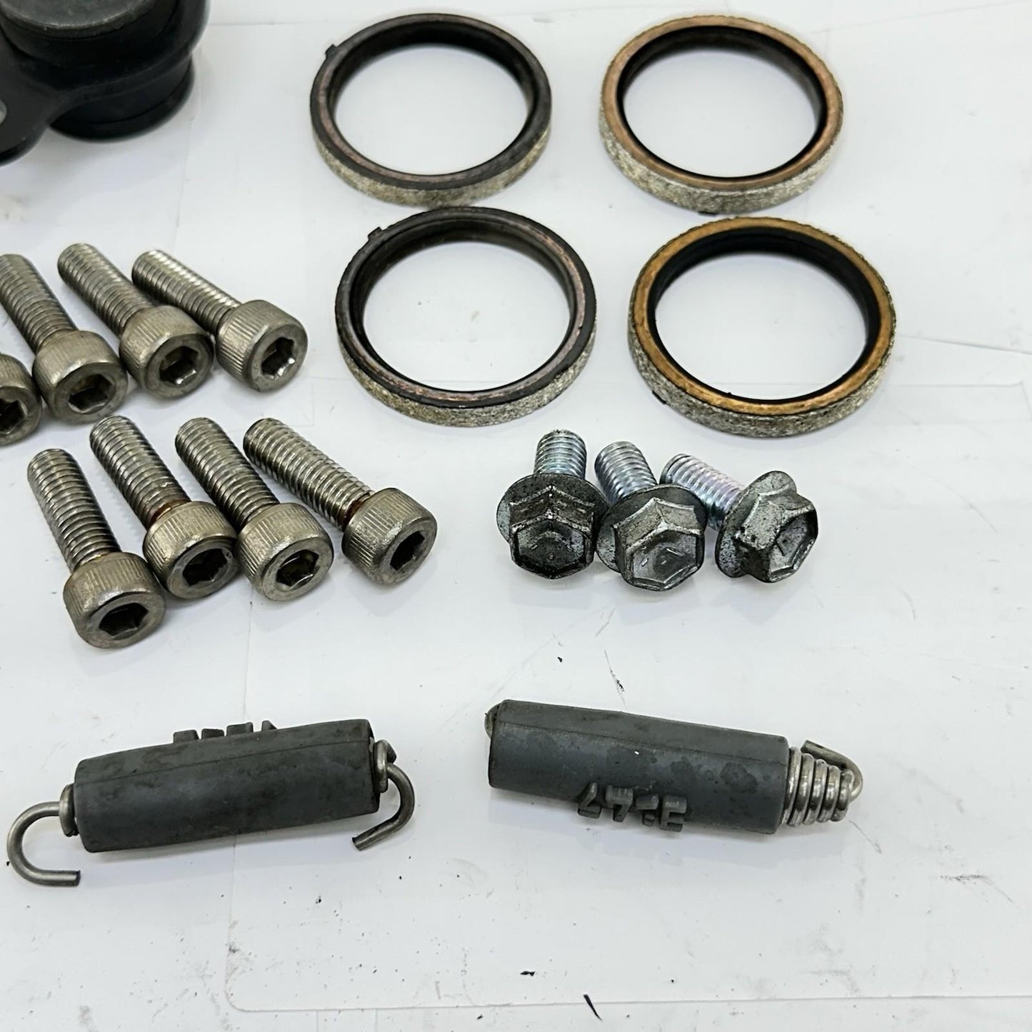2011 - 2026 SUZUKU GSXR 600 GSXR 750 EXHAUST HEADER BOLTS MANIFOLD HARDWARE
