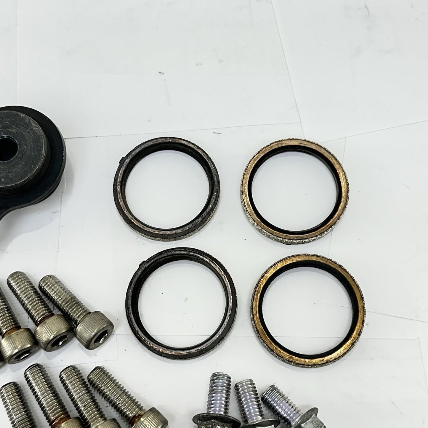 2011 - 2026 SUZUKU GSXR 600 GSXR 750 EXHAUST HEADER BOLTS MANIFOLD HARDWARE