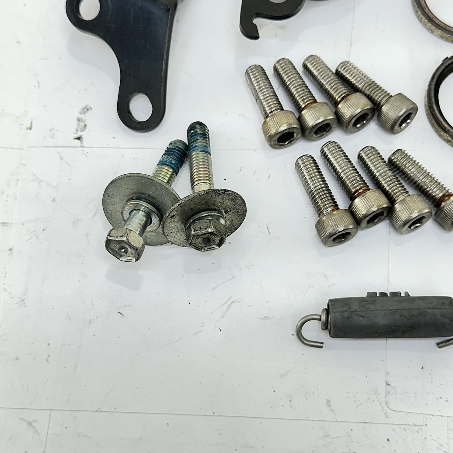 2011 - 2026 SUZUKU GSXR 600 GSXR 750 EXHAUST HEADER BOLTS MANIFOLD HARDWARE