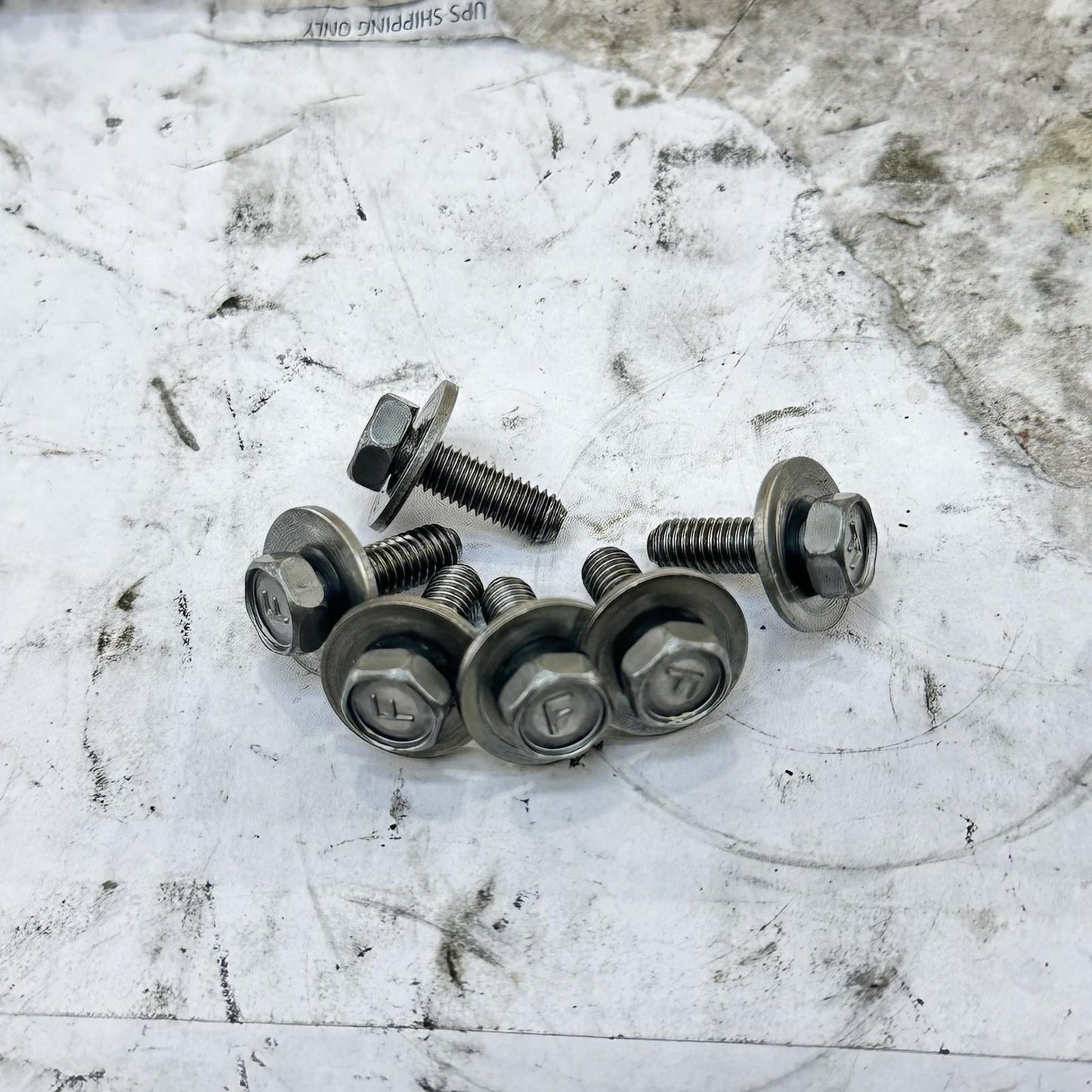 1999 - 2007 SUZUKI HAYABUSA CLUTCH BASCKET PLATES RINGS DISC COMPLETE SET STOCK