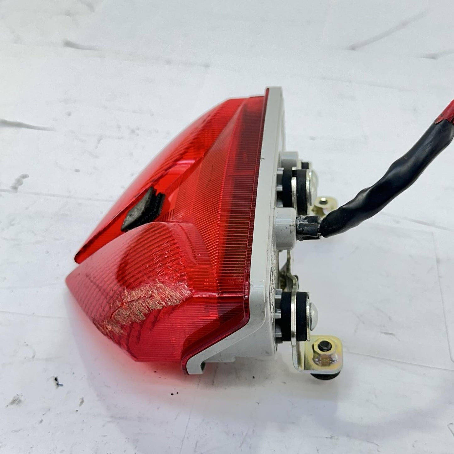 2011 - 2026 SUZUKU GSXR 600 GSXR 750 REAR TAILLIGHT BACK BRAKE LAMP LIGHT STOCK