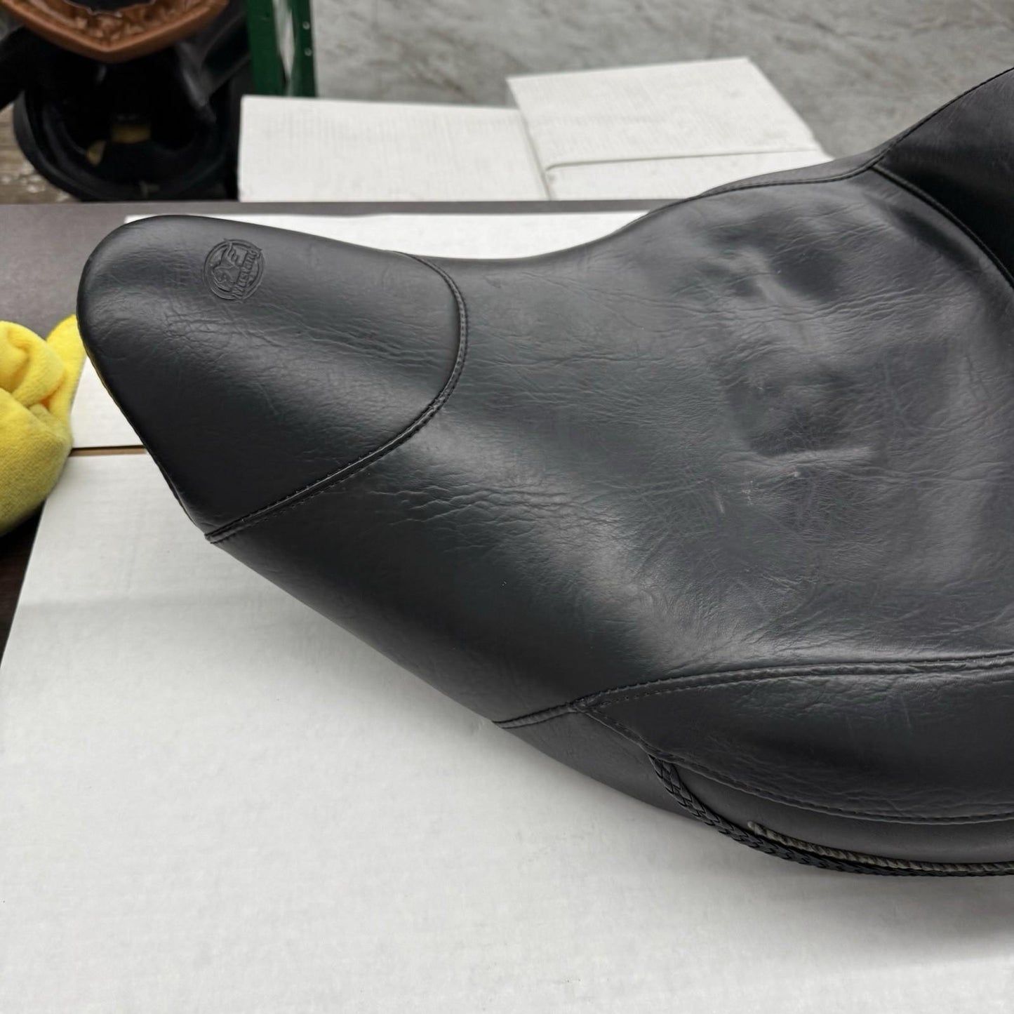 2014 - 2020 Indian WIDO SOLO DRIVER SEAT BLACK LEATHER 75360