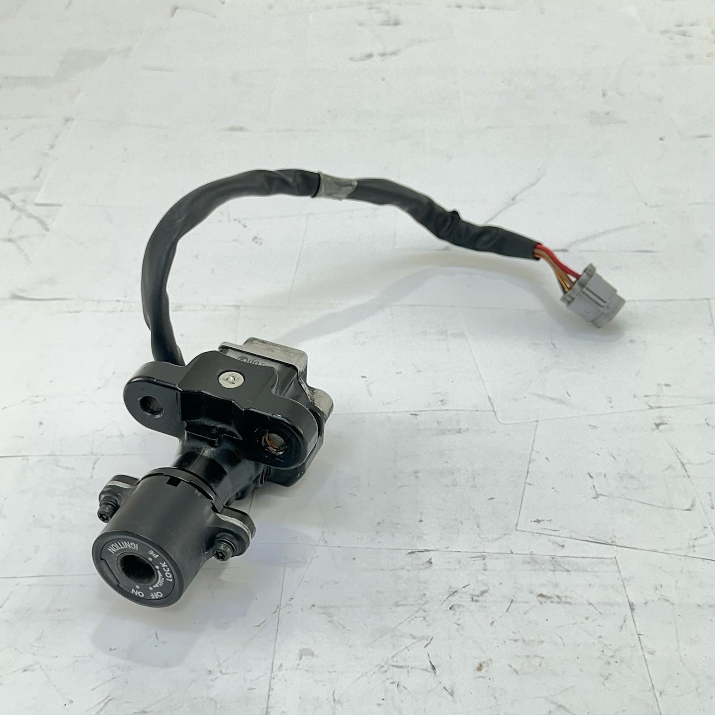 2011 - 2026 SUZUKU GSXR 600 GSXR 750 IGNITION LOCK SET KEY GAS CAP SEAT LATCH