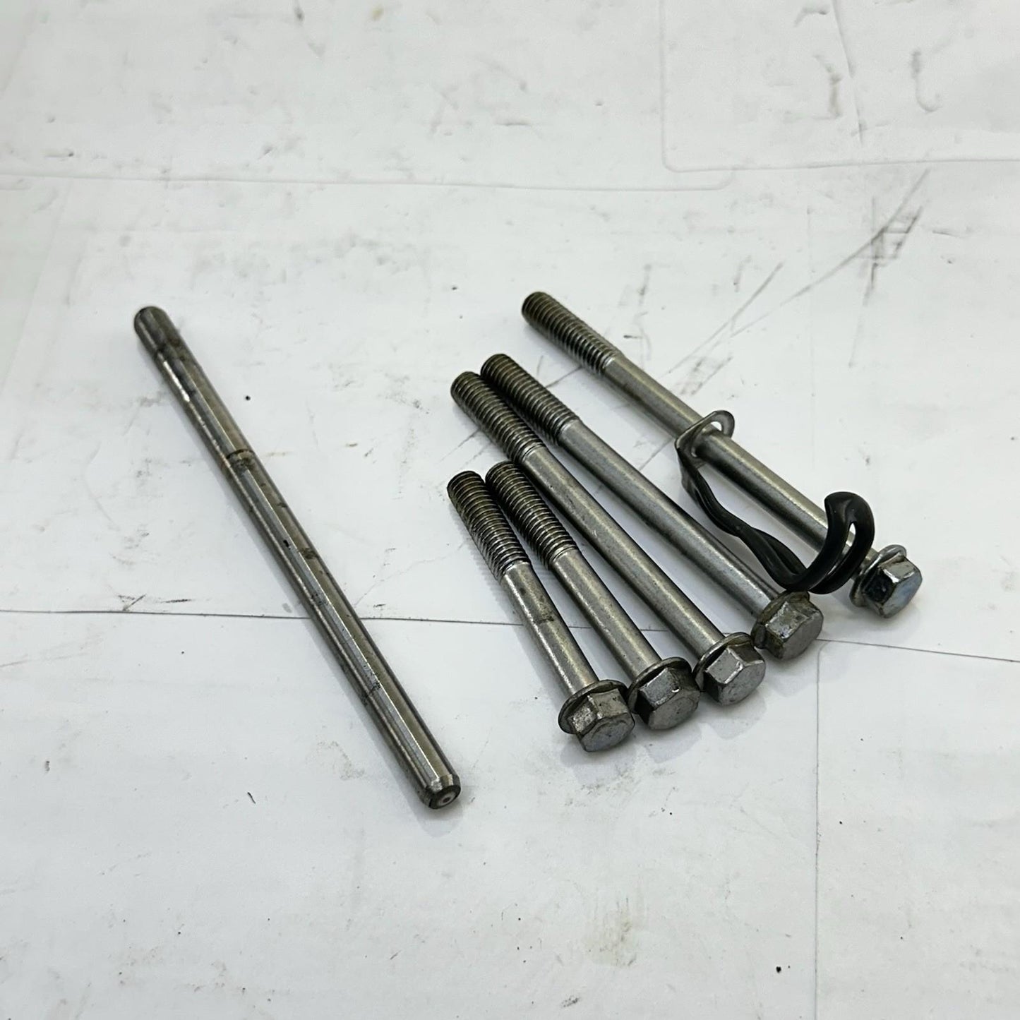 2011 - 2026 SUZUKU GSXR 600 GSXR 750 SPROCKET COVER CHAIN GUARD BOLTS STOCK