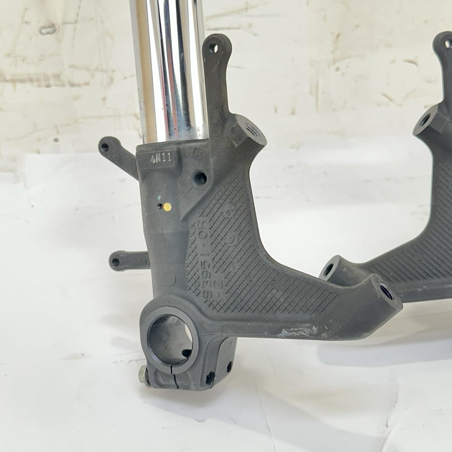 2011 - 2026 SUZUKU GSXR 600 GSXR 750 FRONT FORKS TRIPLE TREE SUSPENSION SHOWA