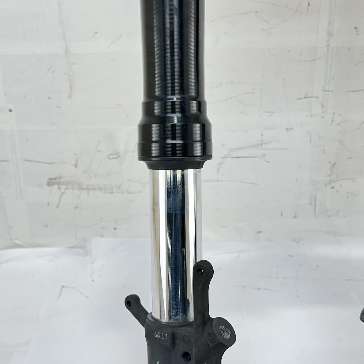 2011 - 2026 SUZUKU GSXR 600 GSXR 750 FRONT FORKS TRIPLE TREE SUSPENSION SHOWA