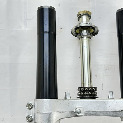 2011 - 2026 SUZUKU GSXR 600 GSXR 750 FRONT FORKS TRIPLE TREE SUSPENSION SHOWA