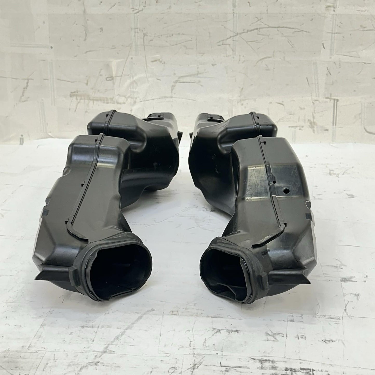 2011 - 2026 SUZUKU GSXR 600 GSXR 750 AIR INTAKE DUCTS TUBES LEFT RIGHT SET PAIR