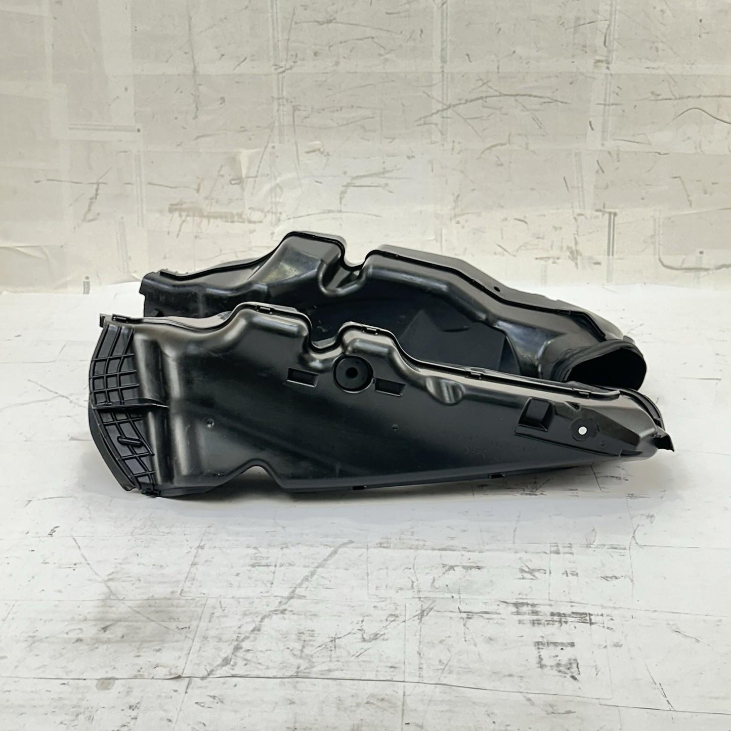 2011 - 2026 SUZUKU GSXR 600 GSXR 750 AIR INTAKE DUCTS TUBES LEFT RIGHT SET PAIR