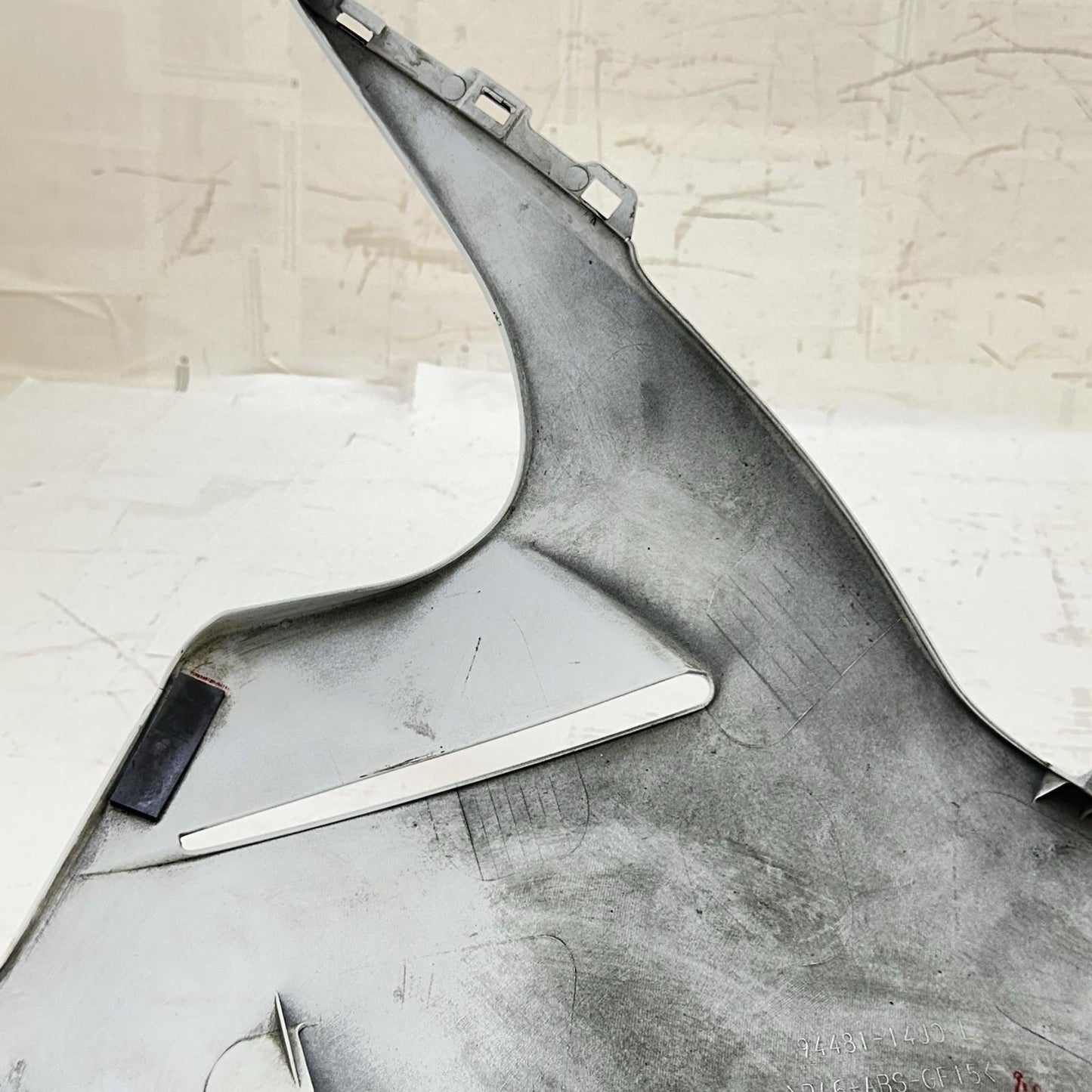 2011 - 2026 SUZUKU GSXR 600 GSXR 750 LEFT LOWER FAIRING UNDER BELLY COWL PLASTIC