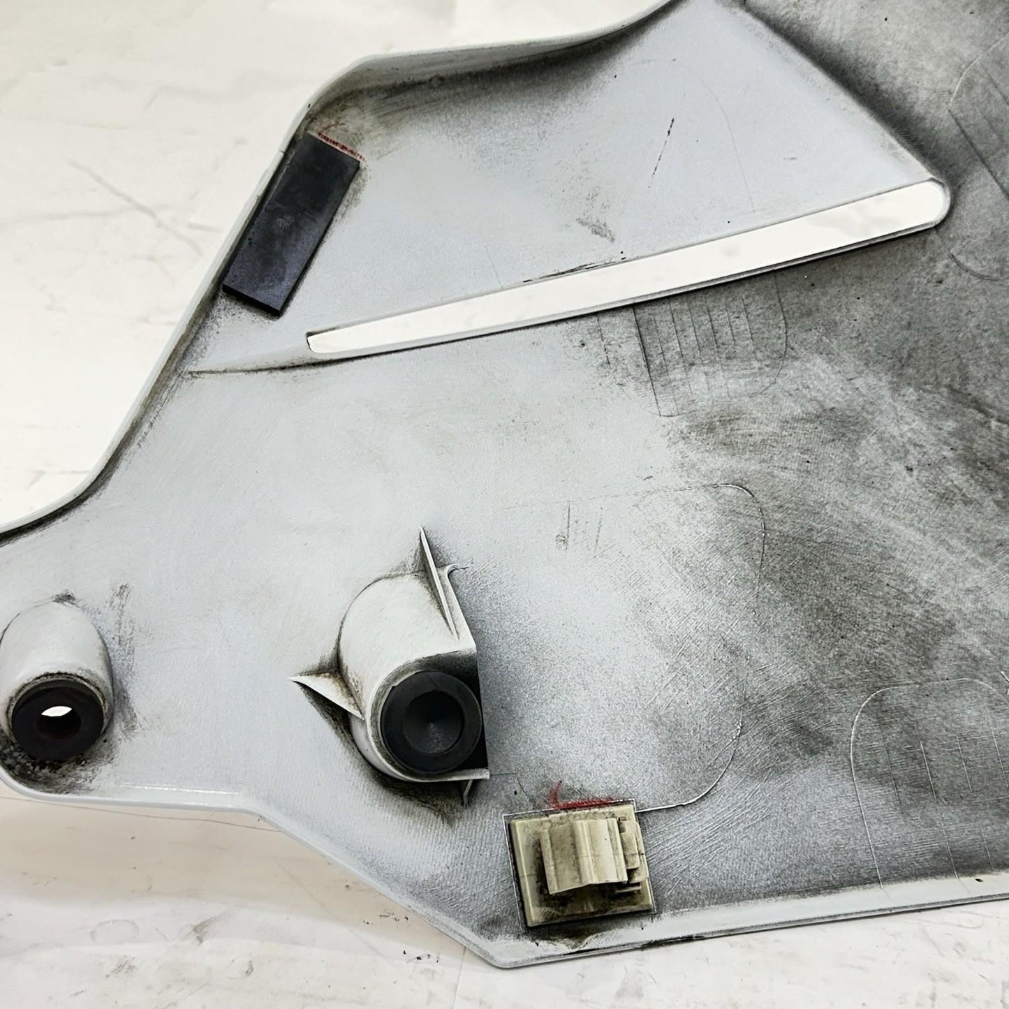 2011 - 2026 SUZUKU GSXR 600 GSXR 750 LEFT LOWER FAIRING UNDER BELLY COWL PLASTIC