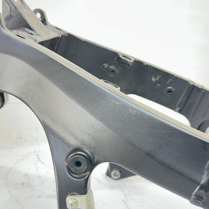 2011 - 2026 SUZUKU GSXR 600 GSXR 750 MAIN FRAME BODY CHASSIS *SCUFFED*