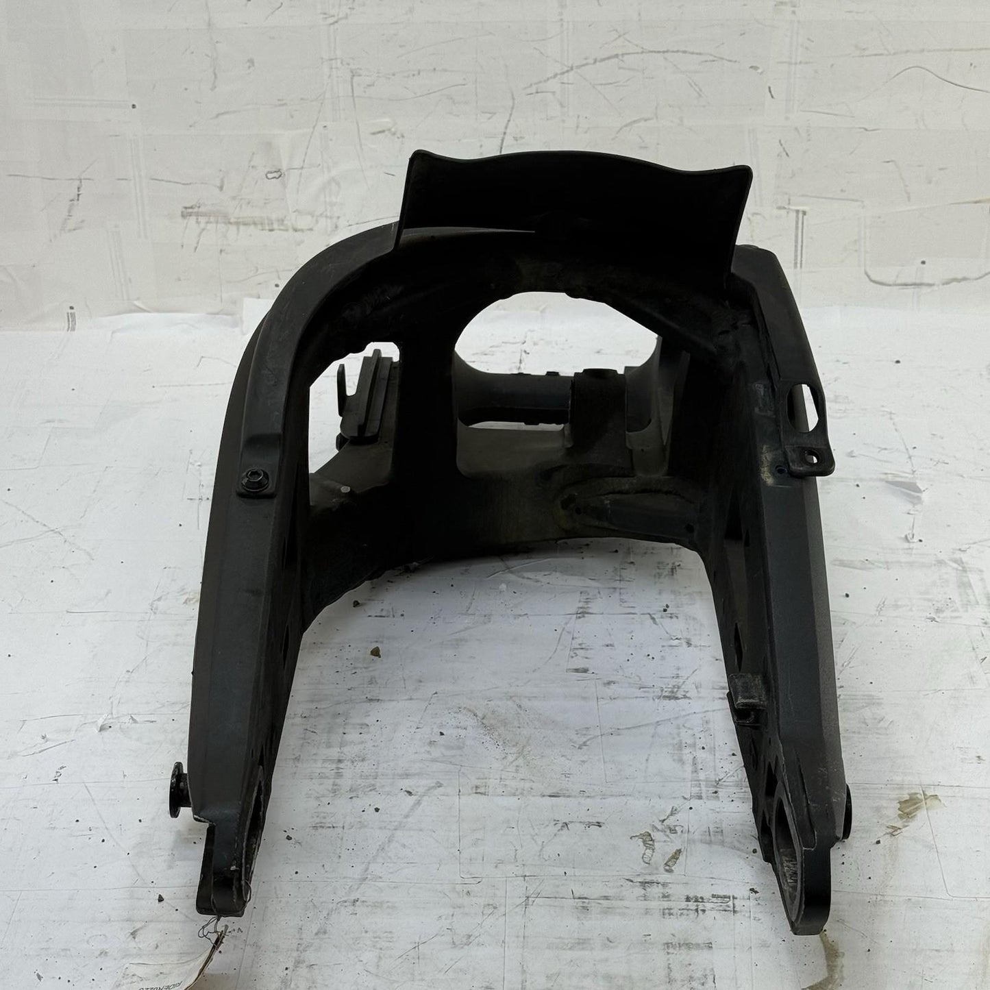 2021 - 2025 KAWASAKI NINJA ZX10R SWINGARM BACK LINKAGE REAR SWING ARM BLACK OEM