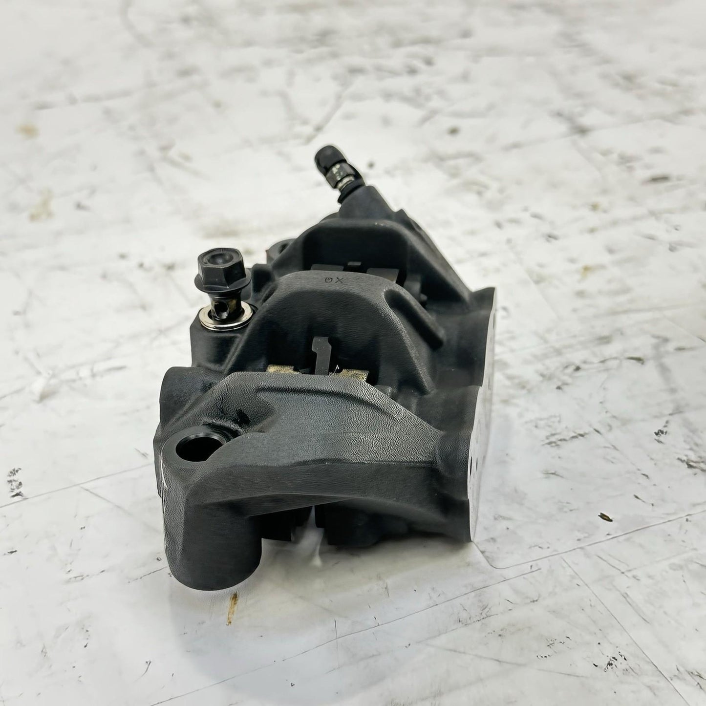 2012 - 2016 HONDA CBR1000RR FRONT BRAKE CALIPERS LEFT RIGHT SET PAIR BOLTS STOCK