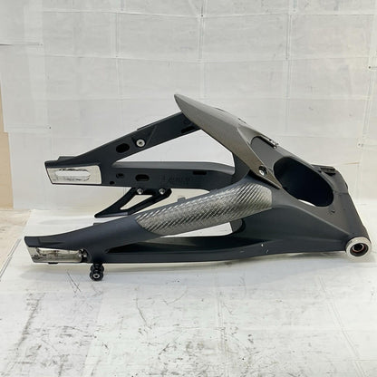 2013 - 2017 TRIUMPH DAYTONA 675 SWINGARM REAR BACK SUSPENSION WHEEL FRAME BLACK