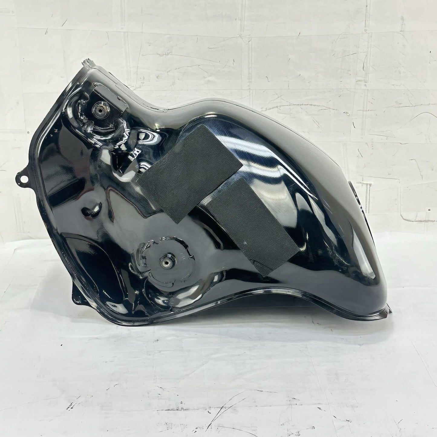 2012 - 2016 HONDA CBR1000RR FUEL TANK GAS PETROL RESERVOIR BLACK STOCK *DENT*