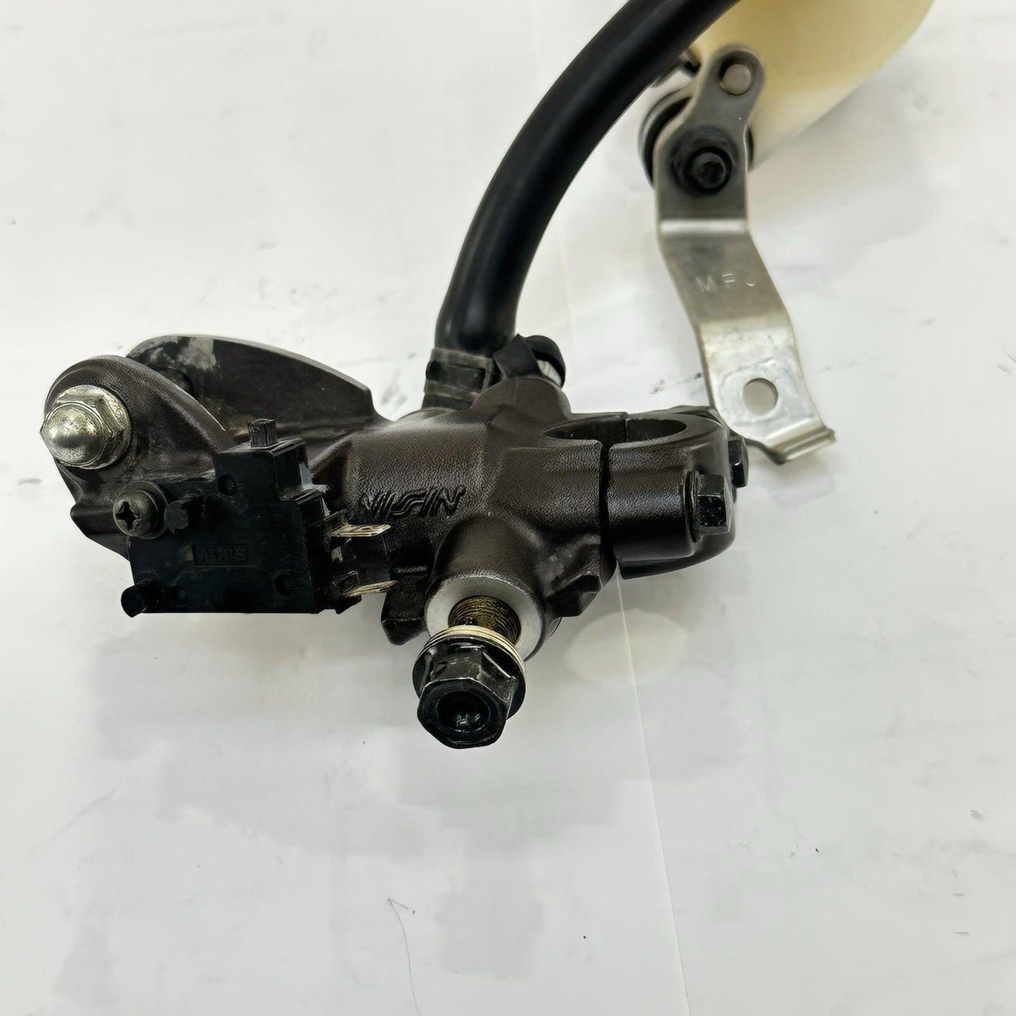 2007 - 2012 HONDA CBR600RR FRONT BRAKE MASTER CYLINDER RESERVOIR BLACK STOCK