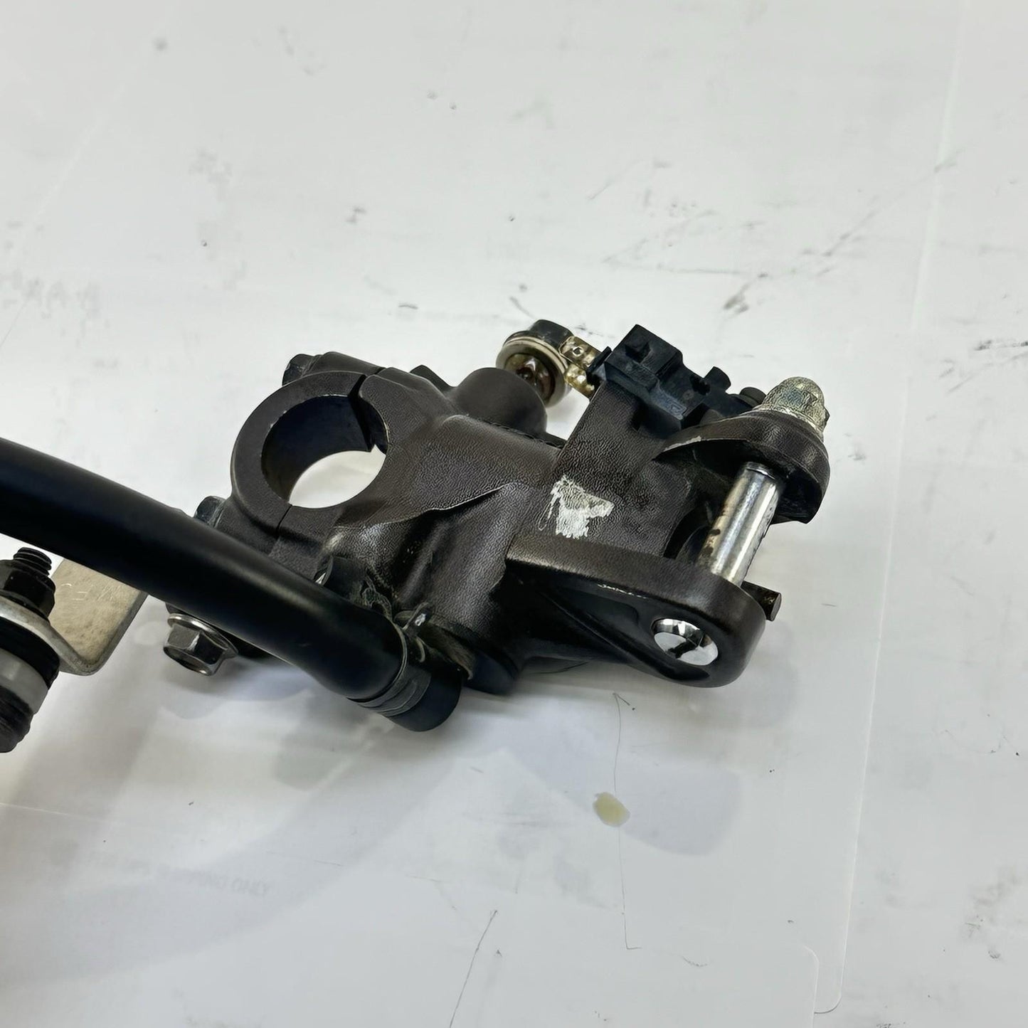 2007 - 2012 HONDA CBR600RR FRONT BRAKE MASTER CYLINDER RESERVOIR BLACK STOCK