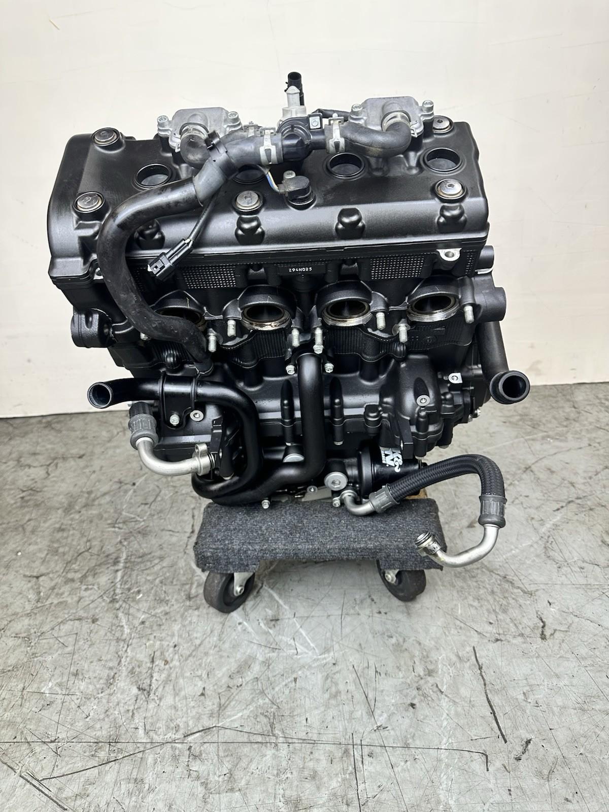 2015 - 2019 YAMAHA YZF R1 R1M ENGINE MOTOR 30 DAY WARRANTY TESTED *DAMAGED CASE*