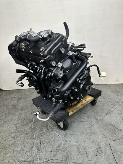 2015 - 2019 YAMAHA YZF R1 R1M ENGINE MOTOR 30 DAY WARRANTY TESTED *DAMAGED CASE*