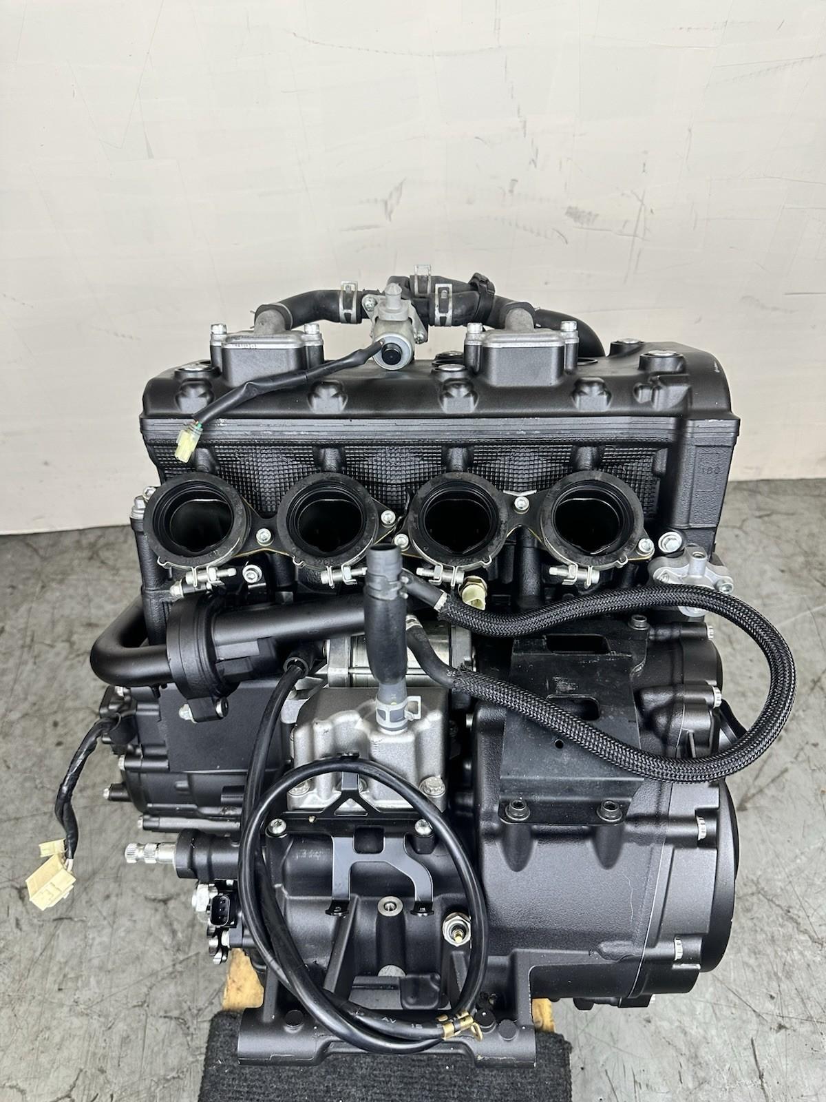 2015 - 2019 YAMAHA YZF R1 R1M ENGINE MOTOR 30 DAY WARRANTY TESTED *DAMAGED CASE*