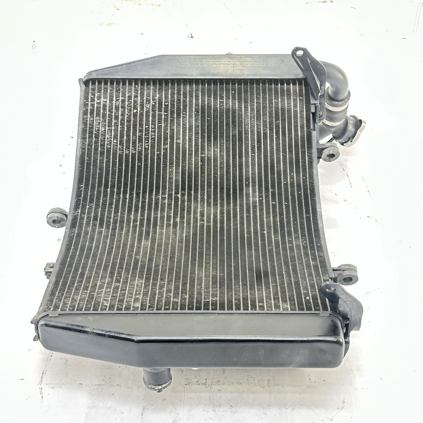 2007 - 2012 HONDA CBR600RR RADIATOR ENGINE MOTOR COOLING FAN BLACK STOCK