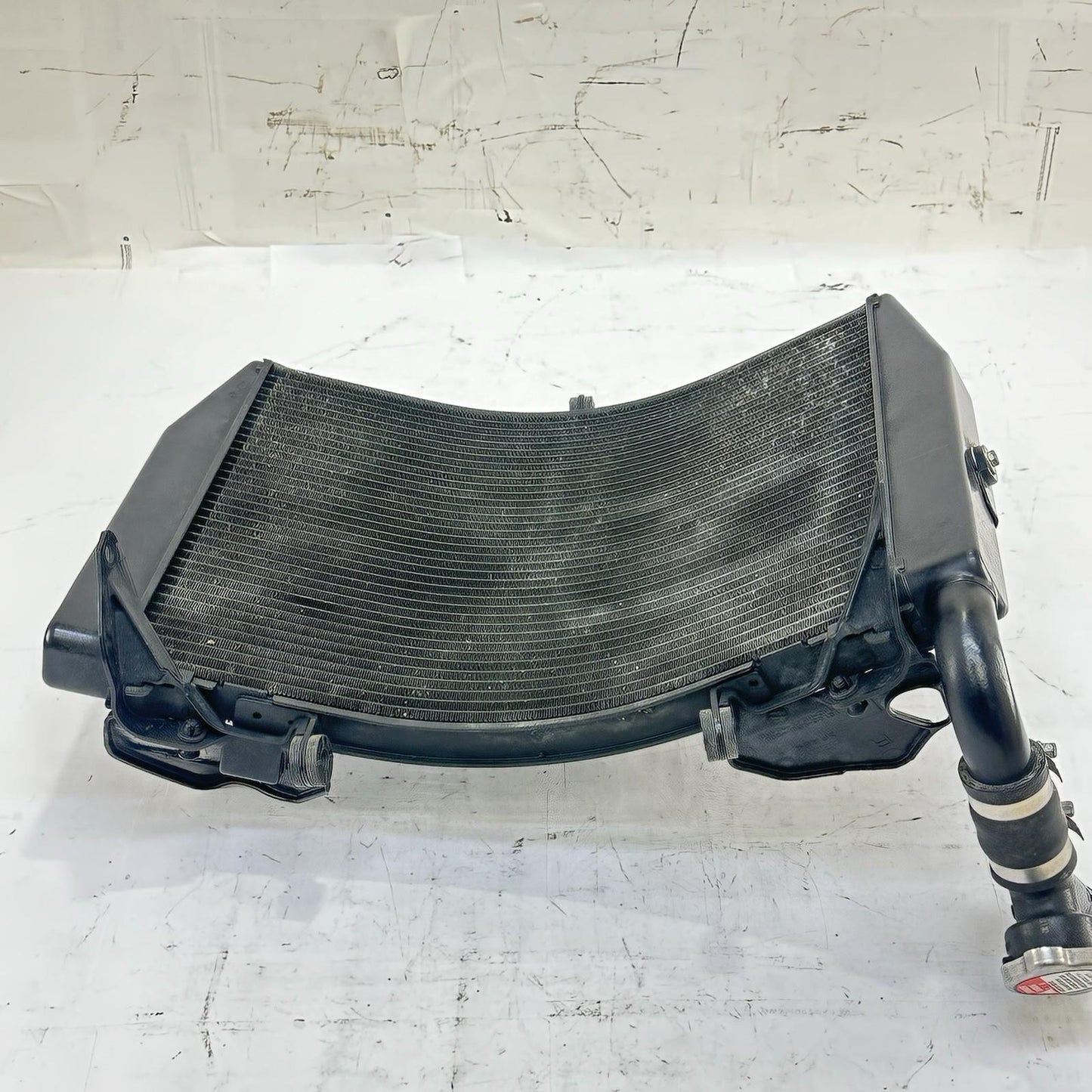 2007 - 2012 HONDA CBR600RR RADIATOR ENGINE MOTOR COOLING FAN BLACK STOCK