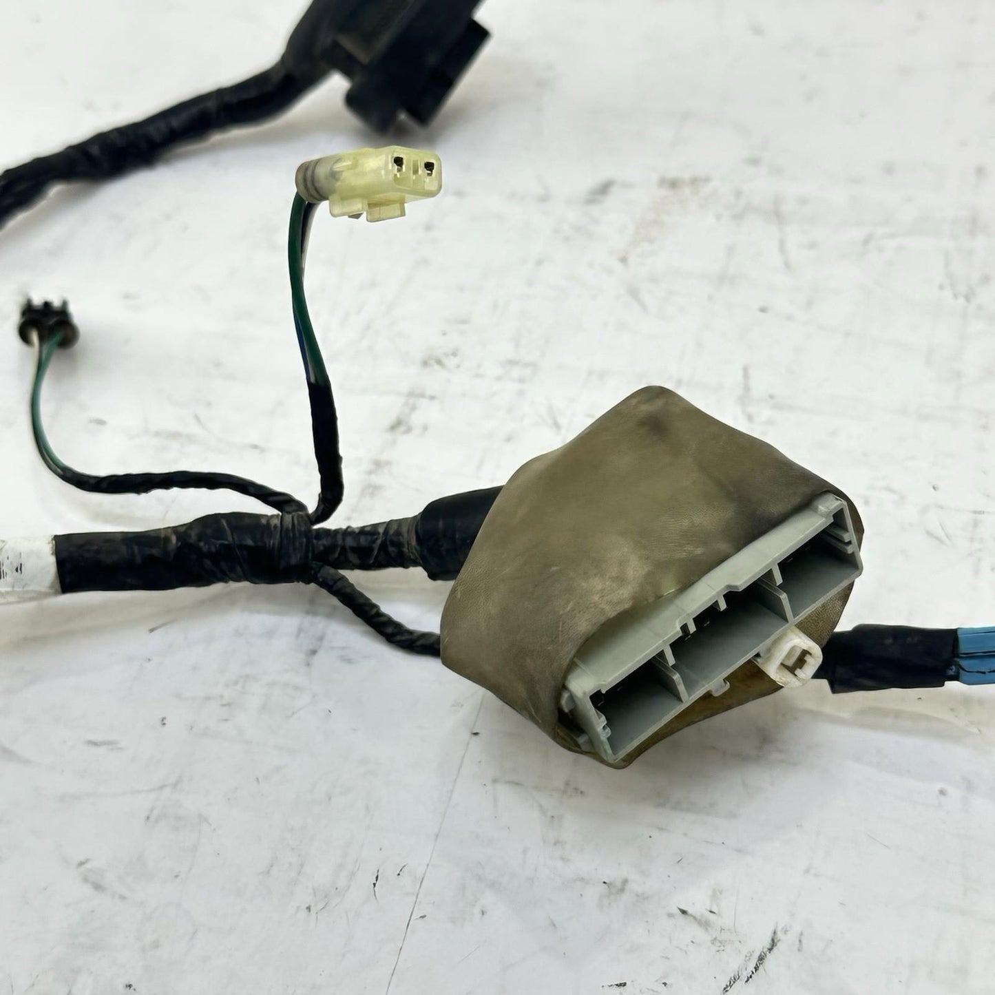 2007 - 2012 HONDA CBR600RR HEADLIGHT HARNESS SPEEDOMETER WIRING LOOM FRONT STOCK