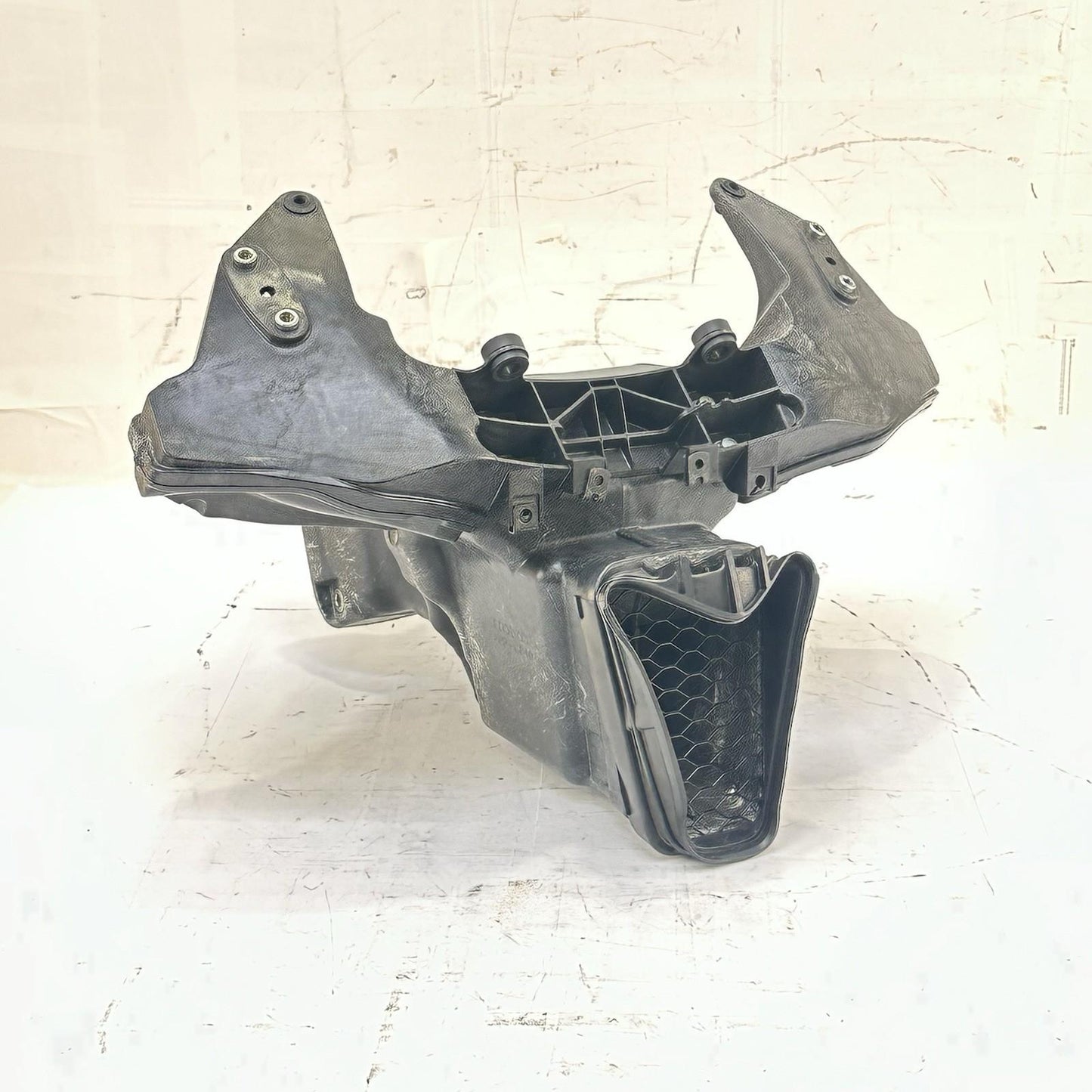 2007 - 2012 HONDA CBR600RR FRONT FAIRING STAY AIR DUCT UPPER BRACKET MOUNT BOLTS