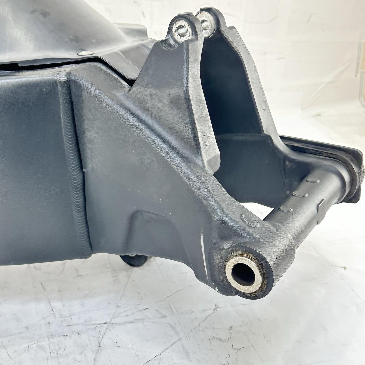 2007 - 2012 HONDA CBR600RR SWINGARM REAR SHOCK FRAME BACK WHEEL RIM MOUNT BLACK