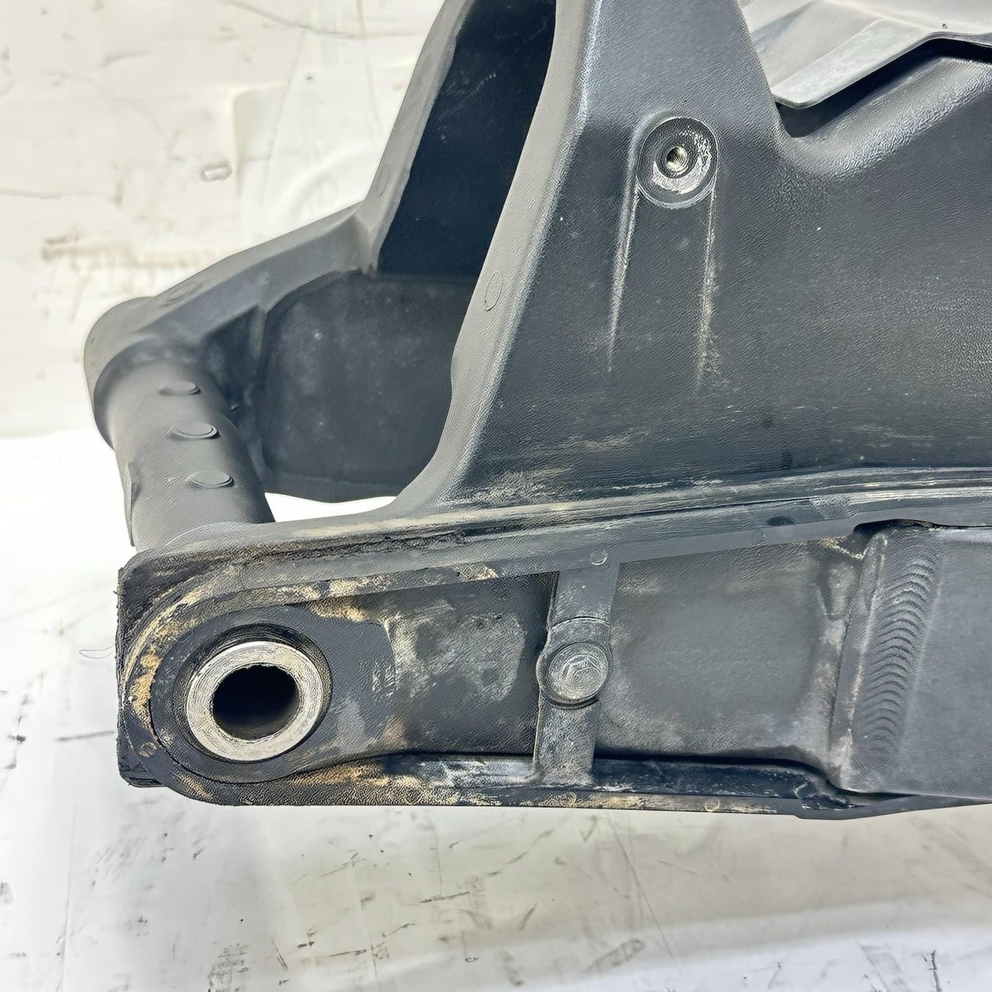 2007 - 2012 HONDA CBR600RR SWINGARM REAR SHOCK FRAME BACK WHEEL RIM MOUNT BLACK