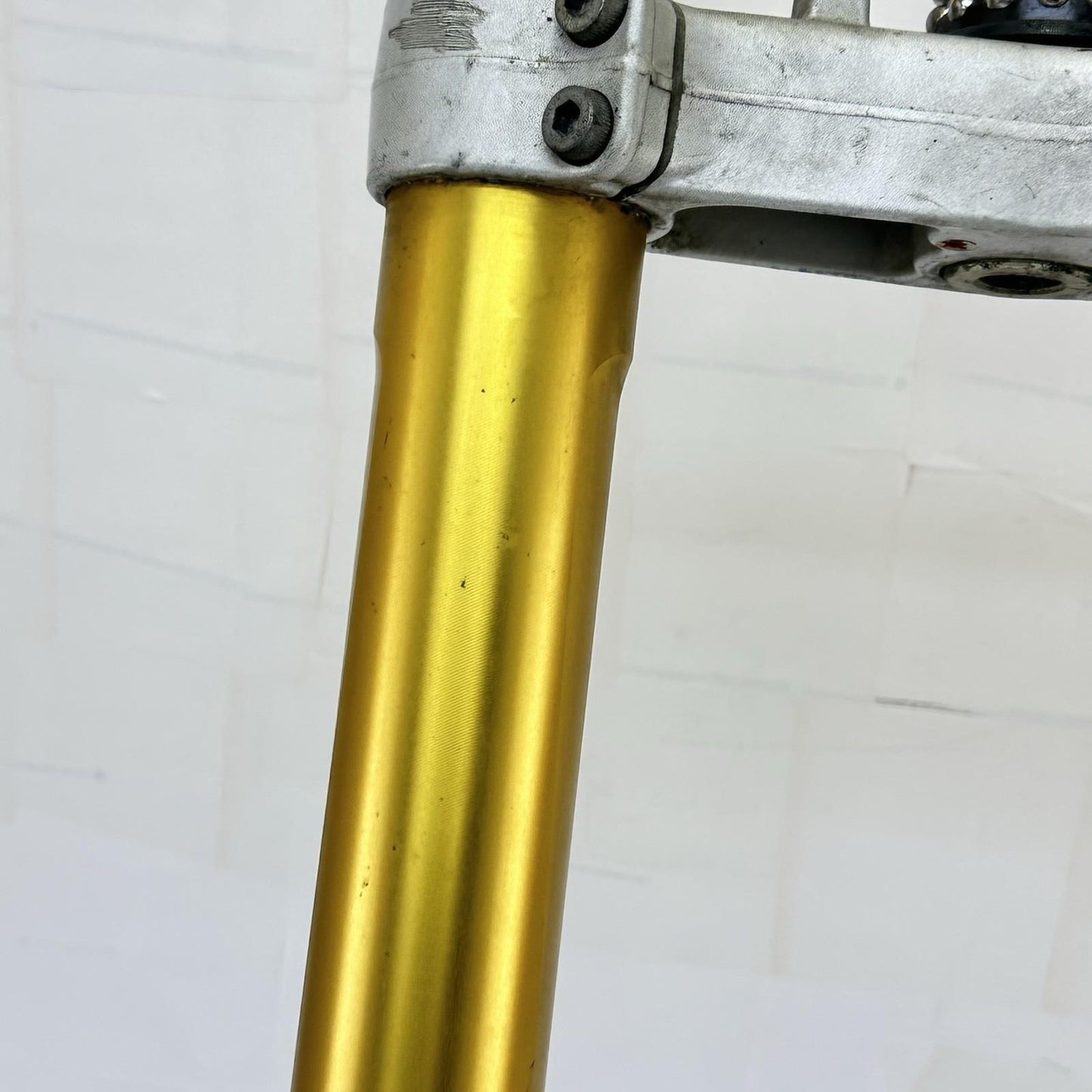 2009 - 2014 YAMAHA YZF R1 FRONT FORKS LOWER TRIPLE TREE SUSPENSION OHLINS TTX