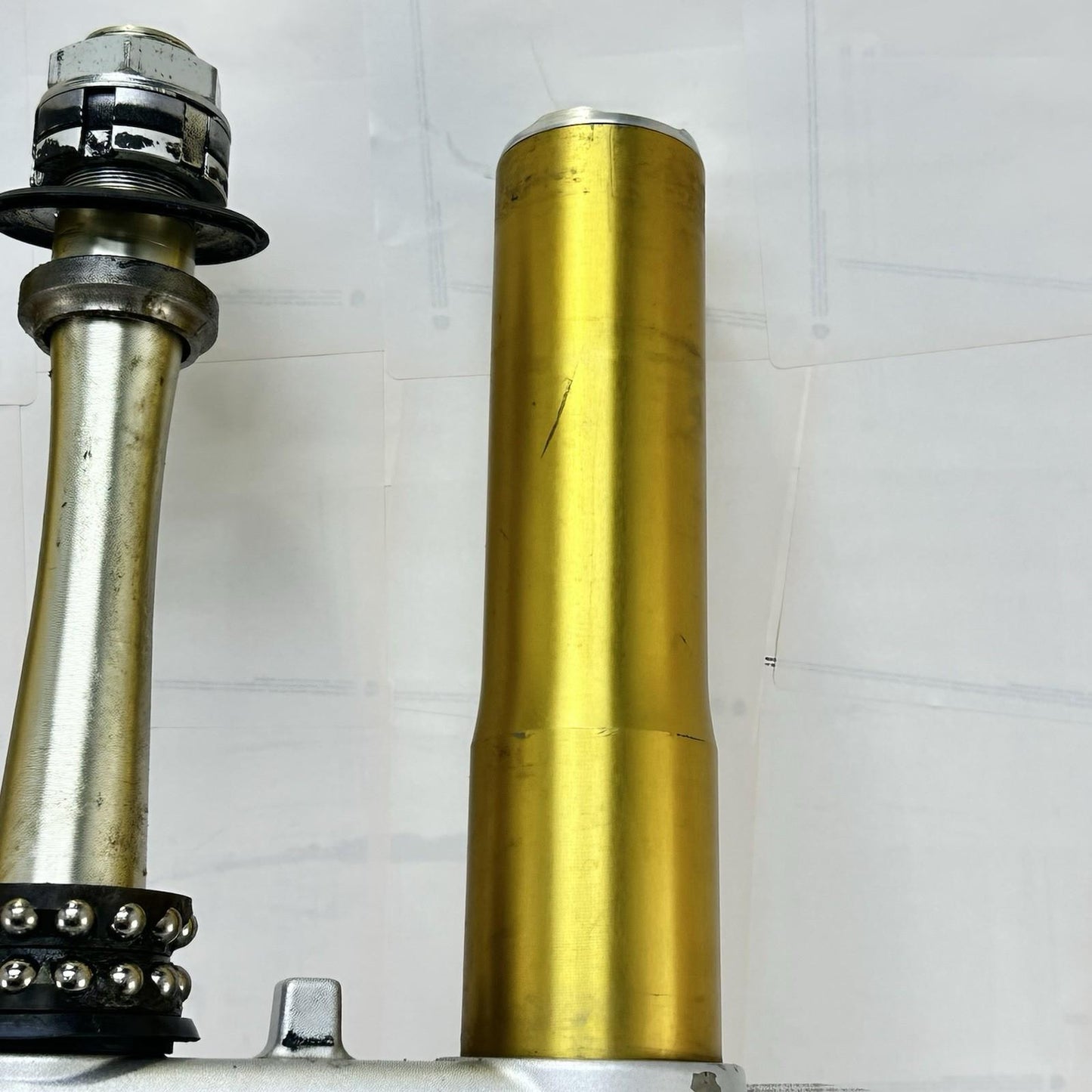 2009 - 2014 YAMAHA YZF R1 FRONT FORKS LOWER TRIPLE TREE SUSPENSION OHLINS TTX